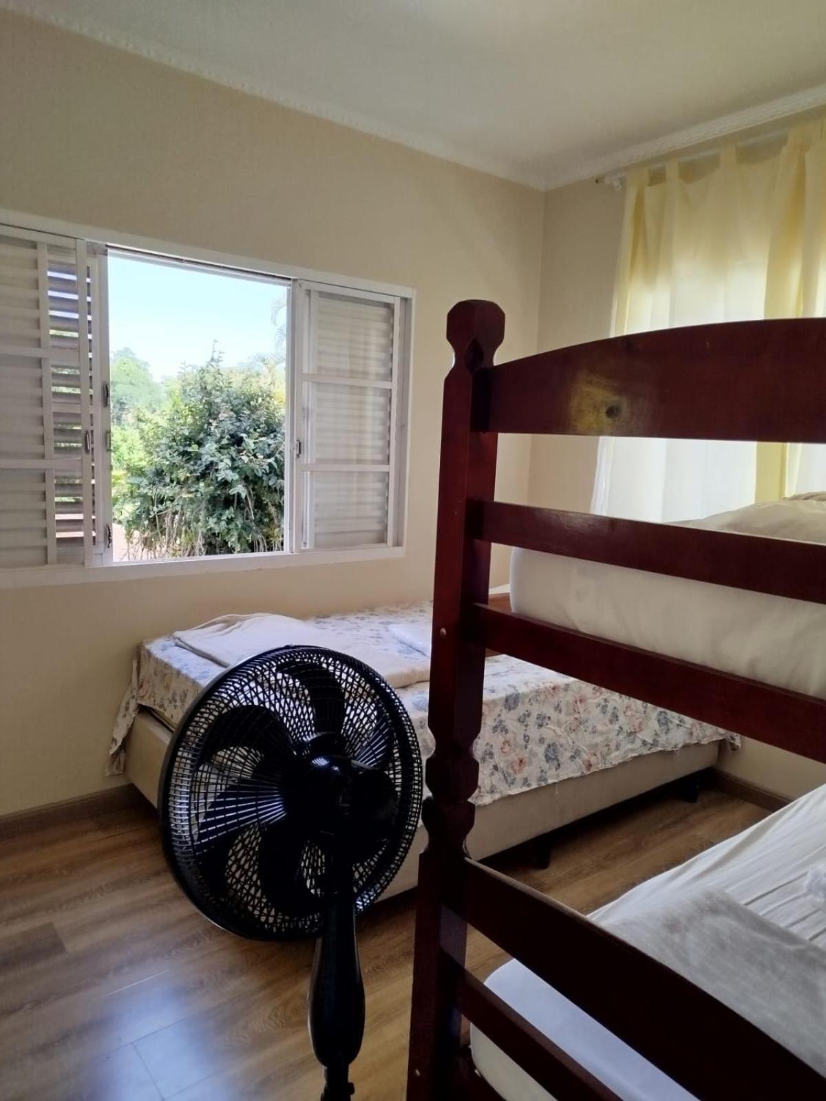 Flor De Jabuticabeira Hostel Jaguariuna Ngoại thất bức ảnh
